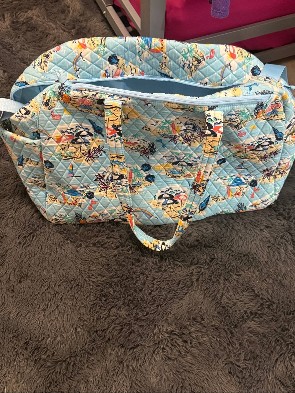Vera Bradley Large  Light Blue Quilted Beach-Print Travel Tote